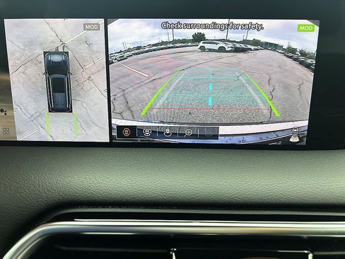 Certified 2025 Nissan Armada SL w/ Captain's Chari Seat Package AWD/4WD image 26