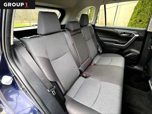 Used 2024 Toyota RAV4 XLE AWD/4WD image 20