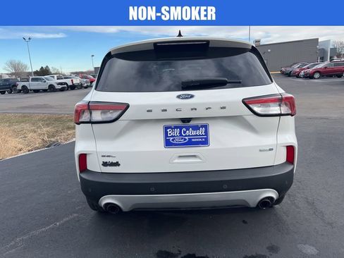 Used 2020 Ford Escape SEL image 5