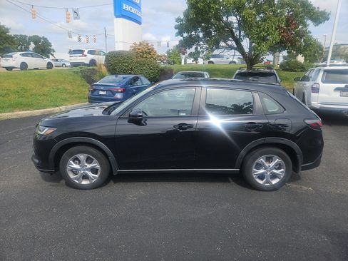 Used 2024 Honda HR-V LX image 8