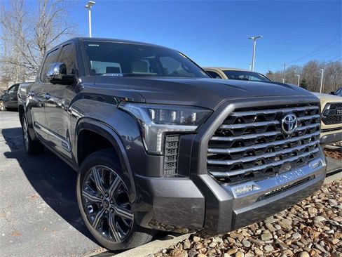Used 2022 Toyota Tundra Capstone image 5