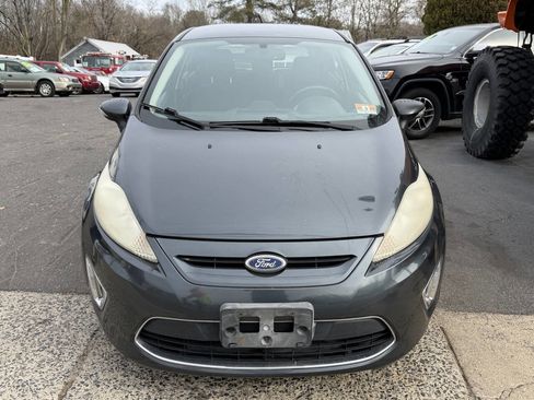 Used 2011 Ford Fiesta SES w/ 301A Rapid Spec Order Code image 3