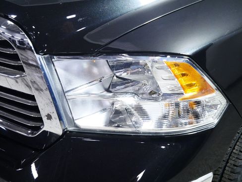 Used 2016 RAM 1500 Big Horn image 16