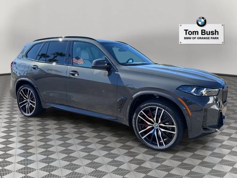New 2026 BMW X5 sDrive40i image 3