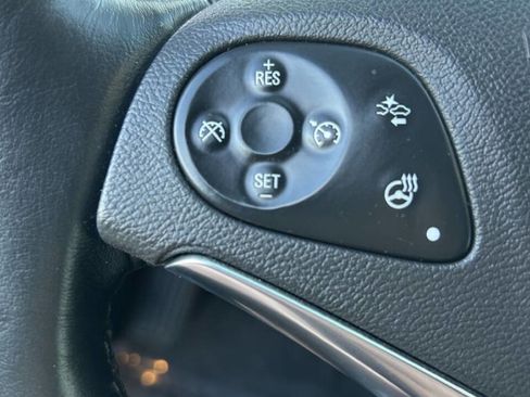 Used 2017 Chevrolet Impala Premier w/ Enhanced Convenience Package image 17