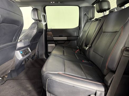 Used 2024 Ford F250 Lariat w/ Lariat Ultimate Package AWD/4WD image 21