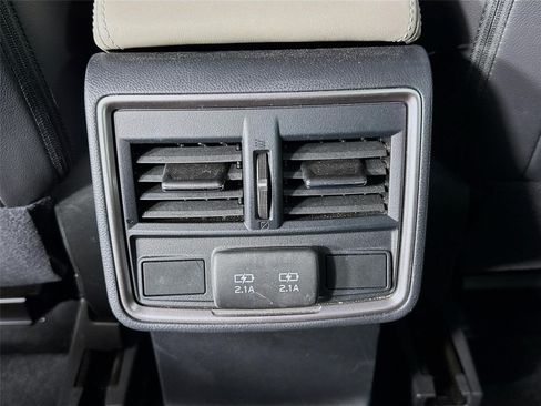 Used 2022 Subaru Forester Limited AWD/4WD image 28