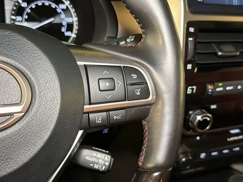 Certified 2023 Lexus GX 460 Premium w/ Premium Package AWD/4WD image 24