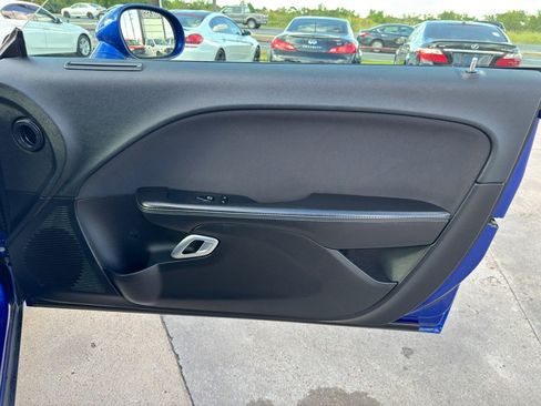 Used 2019 Dodge Challenger SXT image 16
