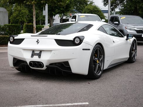 Used 2012 Ferrari 458 Italia Coupe RWD image 11