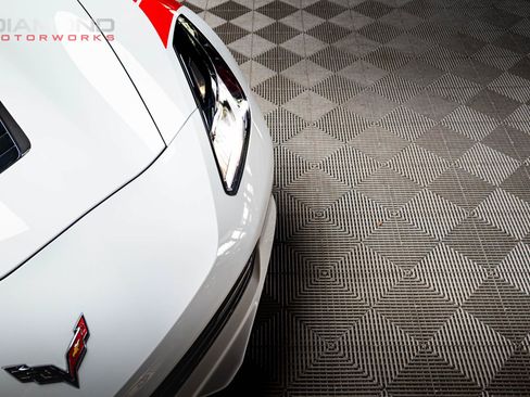 Used 2019 Chevrolet Corvette Stingray Coupe w/ 1LT RWD image 67