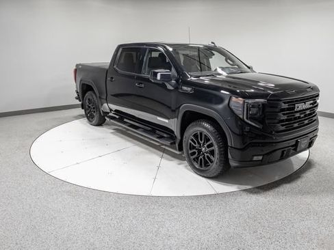 Used 2024 GMC Sierra 1500 Elevation w/ Elevation Premium Package AWD/4WD image 33
