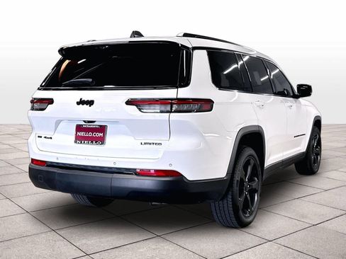 Used 2023 Jeep Grand Cherokee L Limited w/ Luxury Tech Group II AWD/4WD image 14