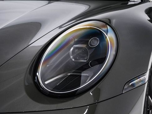 Used 2020 Porsche 911 Carrera S RWD image 7