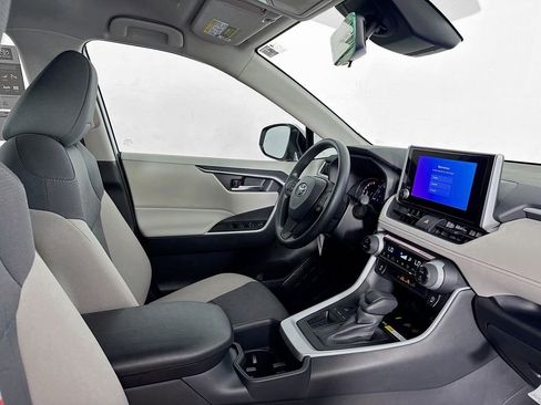 New 2025 Toyota RAV4 XLE image 10