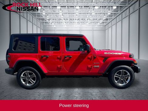 Used 2019 Jeep Wrangler Unlimited Sahara AWD/4WD image 8