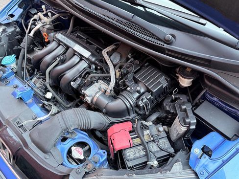 Used 2016 Honda Fit EX image 17