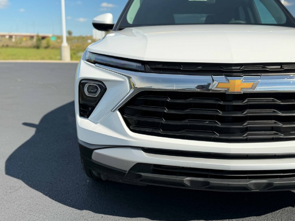 Used 2026 Chevrolet TrailBlazer LT AWD/4WD image 4