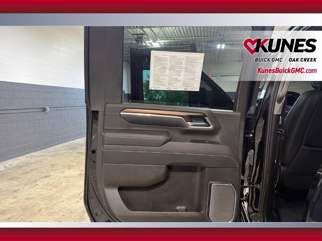 Used 2025 GMC Sierra 2500 Denali w/ Denali Reserve Package AWD/4WD image 34