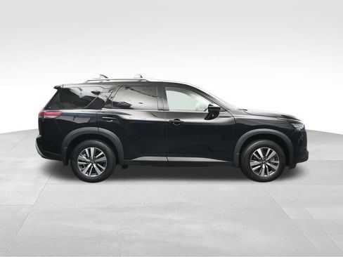 Used 2025 Nissan Pathfinder SL FWD image 6