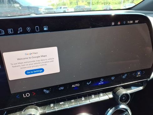 Used 2025 Chevrolet Blazer EV LT FWD image 34