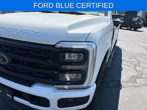 Used 2024 Ford F350 Lariat w/ Black Appearance Package AWD/4WD image 15