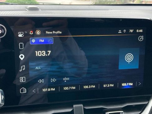 Used 2025 Chevrolet Equinox LT w/ Convenience Package II FWD image 21