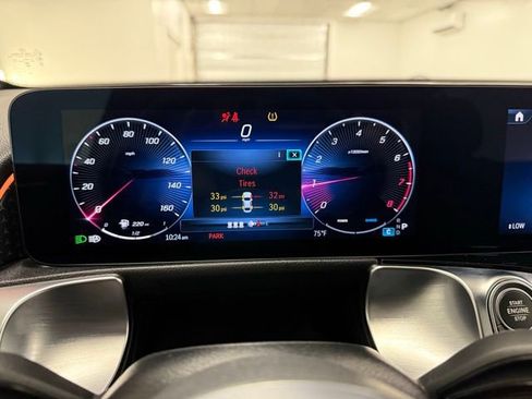 Used 2025 Mercedes-Benz GLB 250 image 16