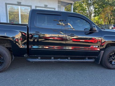 Used 2017 Chevrolet Silverado 1500 LTZ Z71 w/ LTZ Plus Package AWD/4WD image 14