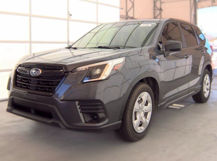 Used 2023 Subaru Forester AWD/4WD image 1