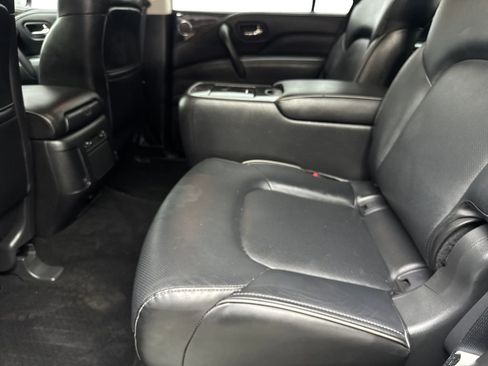 Used 2023 INFINITI QX80 Luxe w/ Cargo Package image 33