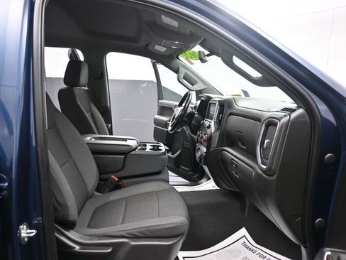 Used 2021 Chevrolet Silverado 1500 LT AWD/4WD image 25
