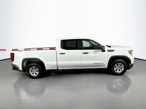 Used 2021 GMC Sierra 1500 4x4 Crew Cab w/ Sierra Value Package image 8