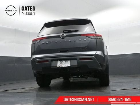 New 2026 Nissan Pathfinder Platinum image 44