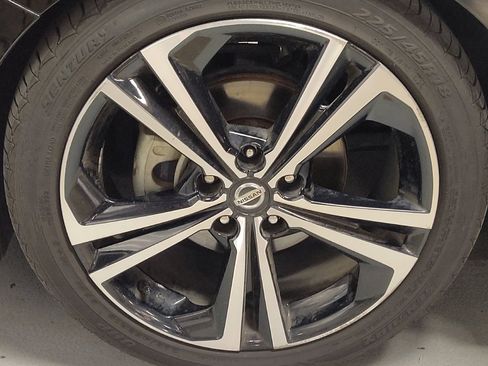 Used 2022 Nissan Sentra SR FWD image 31