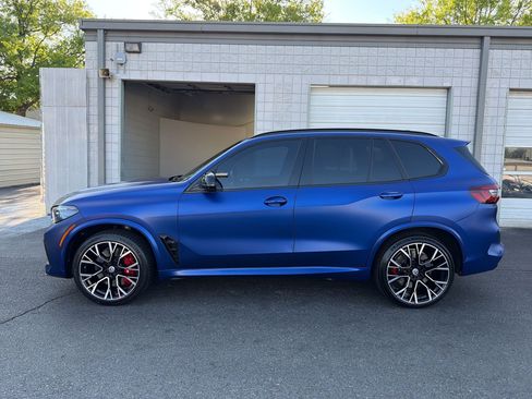 Used 2022 BMW X5 M w/ Competition Package 2 AWD/4WD image 2