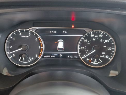 Used 2024 Nissan Rogue SV AWD/4WD image 21
