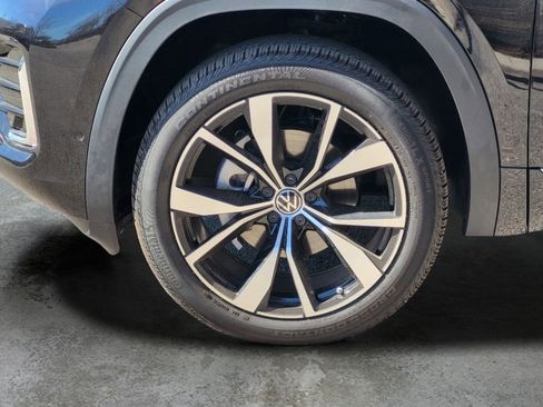 New 2025 Volkswagen Atlas Cross Sport SEL Premium R-Line AWD/4WD image 19