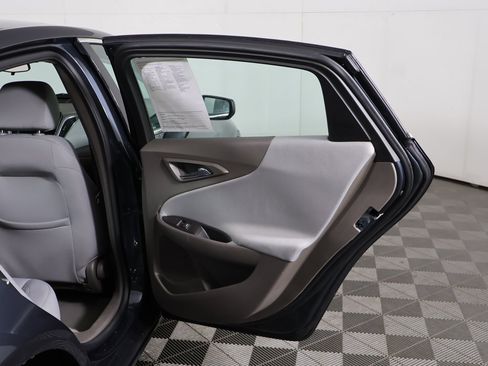 Used 2021 Chevrolet Malibu LT image 20