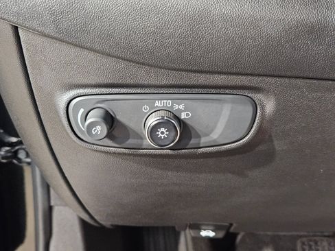 Used 2023 Chevrolet Equinox RS AWD/4WD image 26