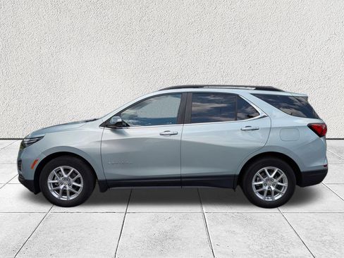 Used 2022 Chevrolet Equinox LT FWD image 6