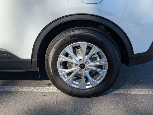 New 2026 Ford Escape Active image 8