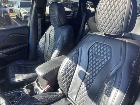 Used 2021 Jeep Cherokee Latitude Lux 80th Anniv w/ Quick Order Package 26U 80TH image 23