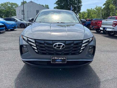 Used 2024 Hyundai Tucson SE AWD/4WD image 2