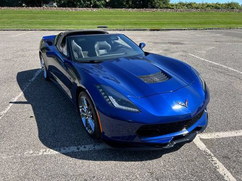 Used 2017 Chevrolet Corvette Stingray Coupe w/ Battery Protection Package RWD image 14