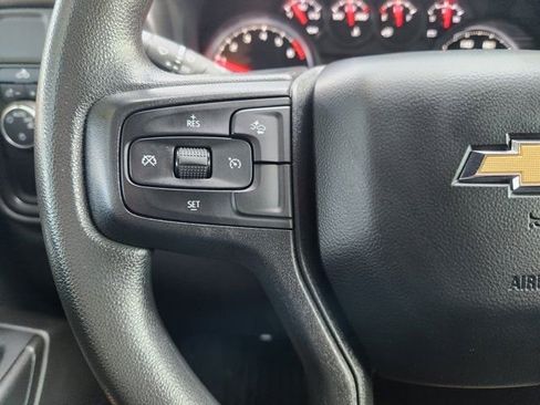 Used 2023 Chevrolet Silverado 1500 Custom image 29