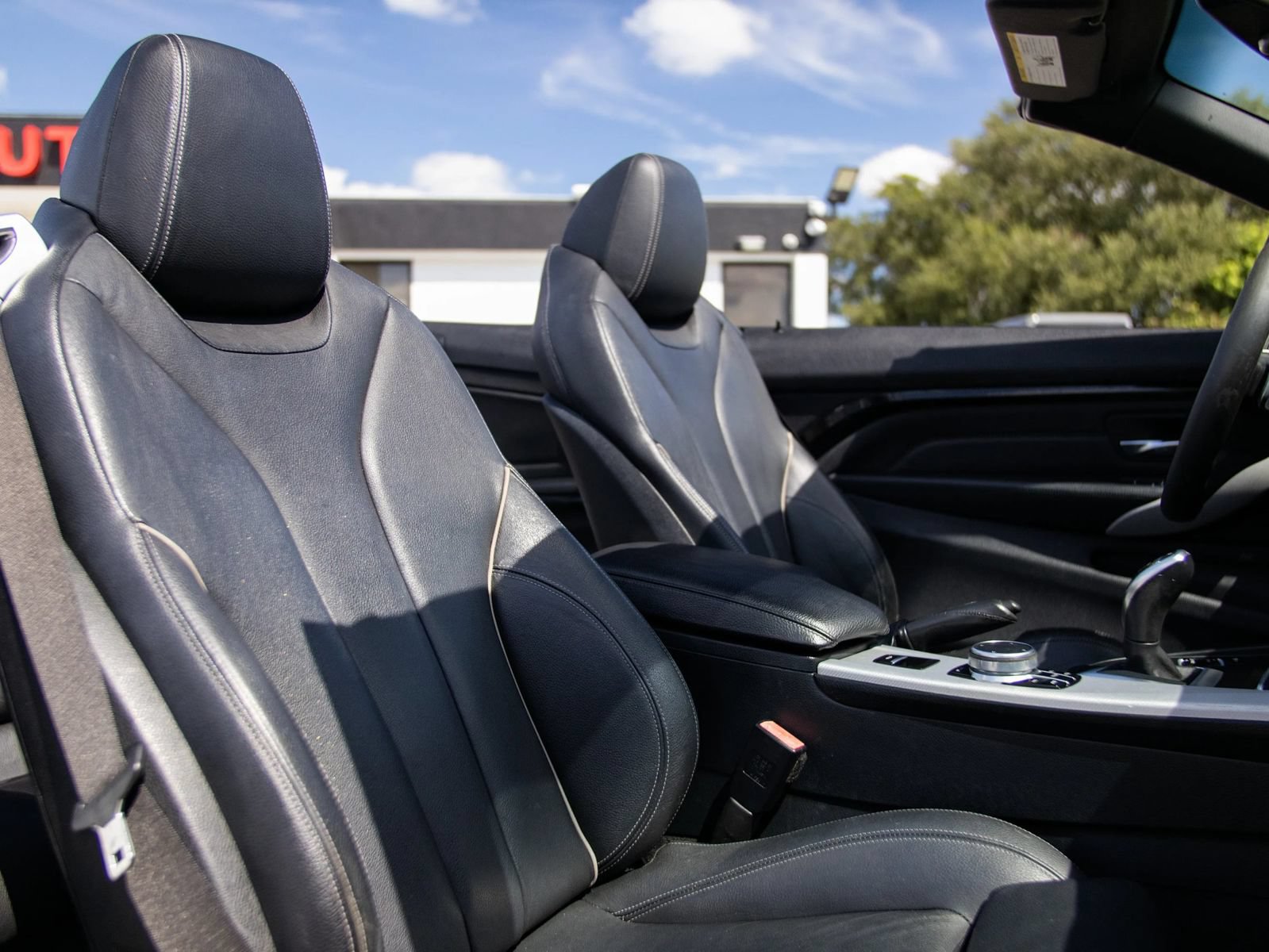 Used 2018 BMW 430i Convertible RWD image 32