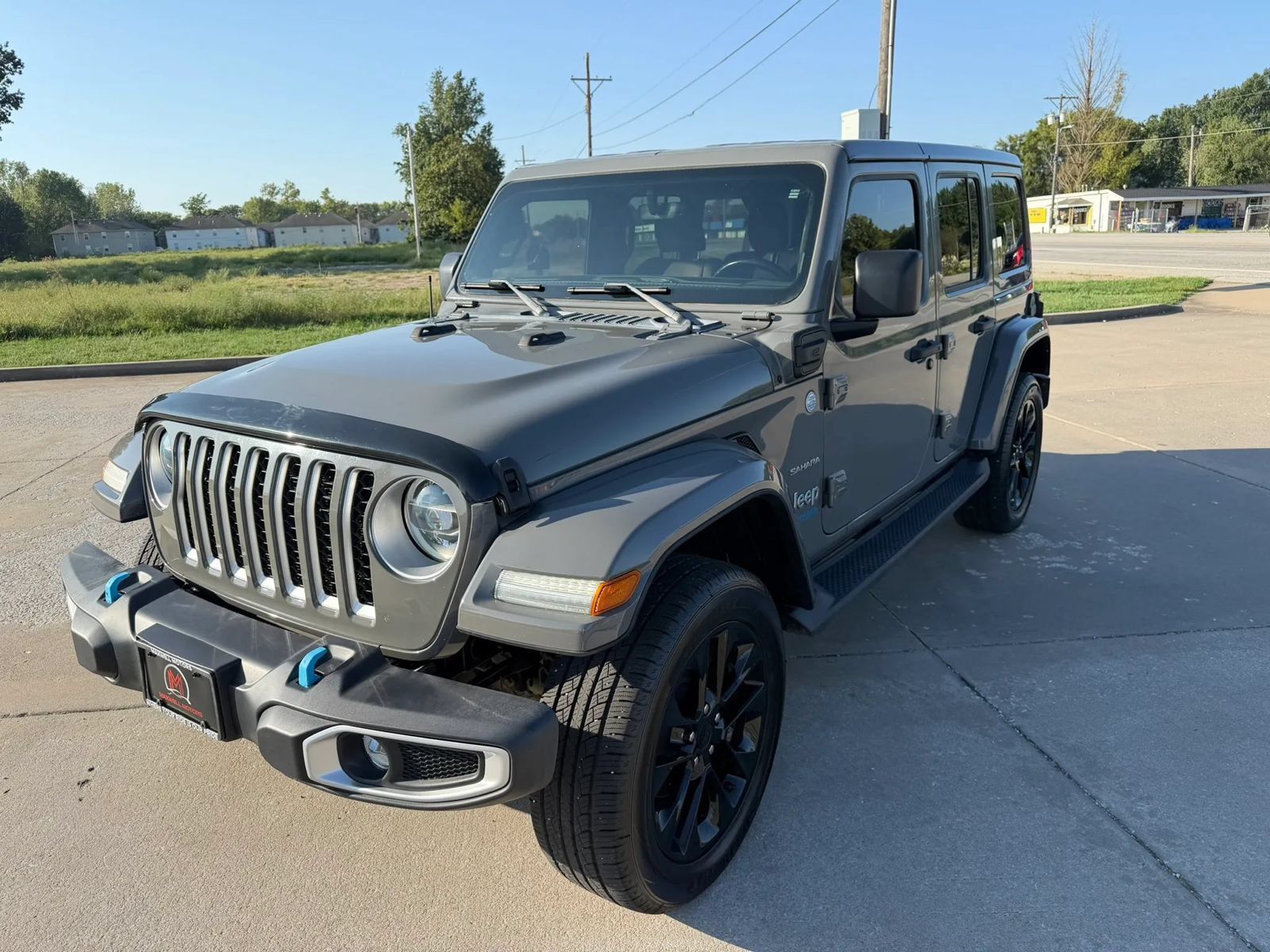 Used 2021 Jeep Wrangler Unlimited Sahara w/ Cold Weather Group AWD/4WD image 7