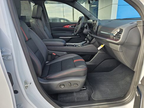 New 2026 Chevrolet Traverse RS image 10