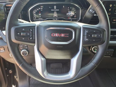 Used 2025 GMC Sierra 1500 SLT AWD/4WD image 23